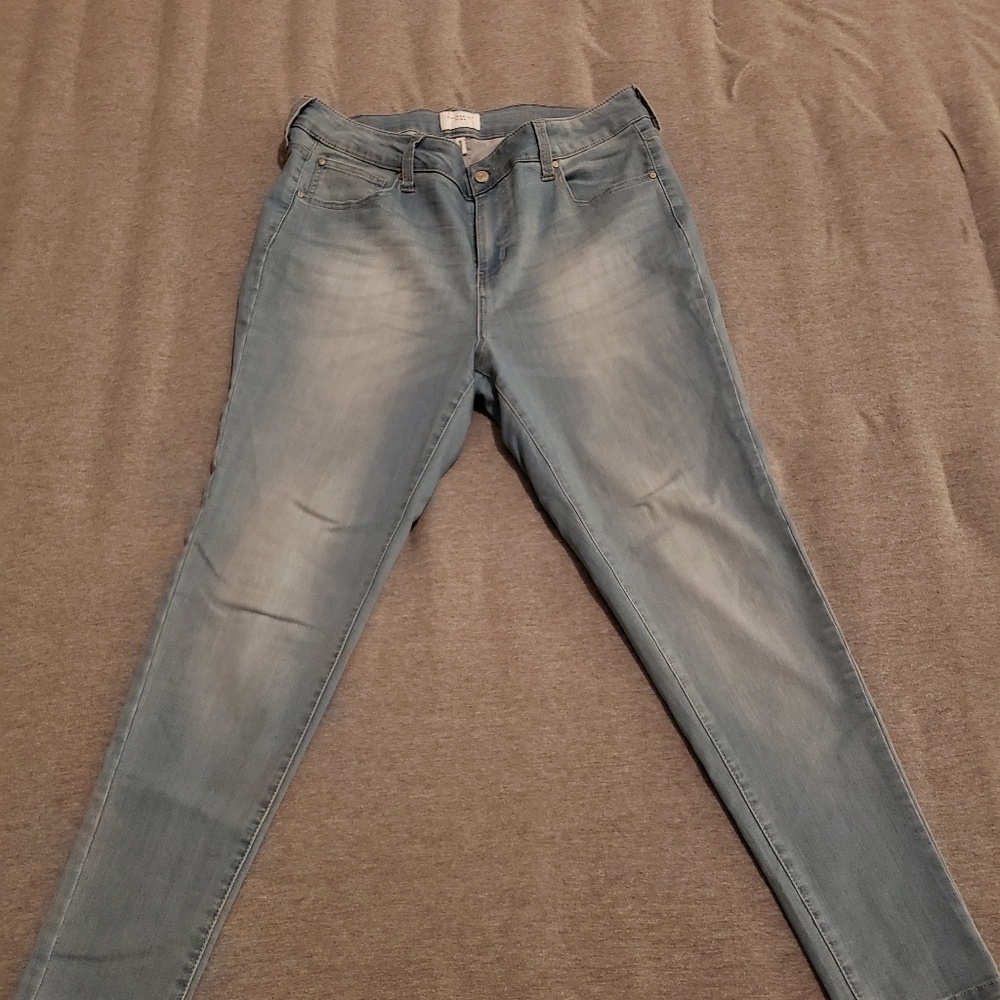 Celebrity Pink Skinny Jeans